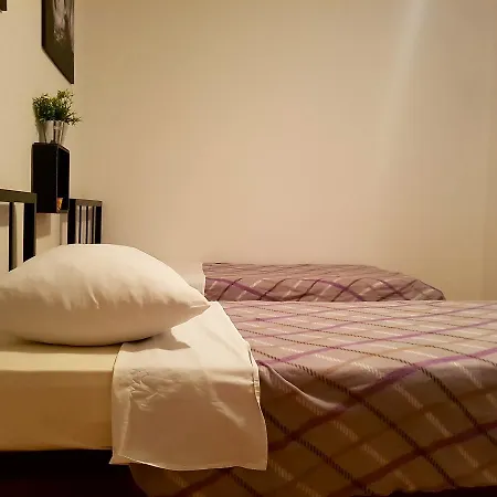 4 Kilometar To Centar Apartamento